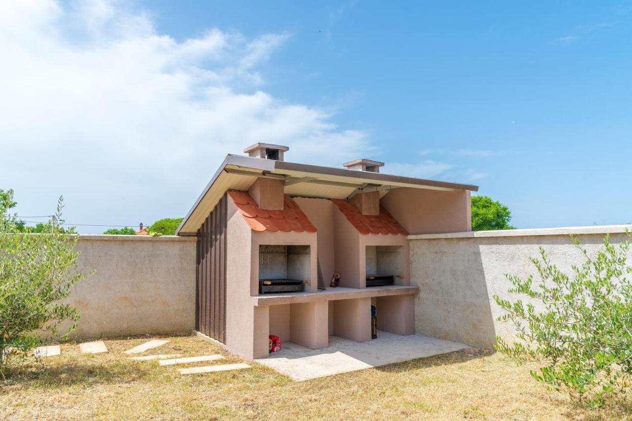 Apartmani Krzak Nin Bagian luar foto