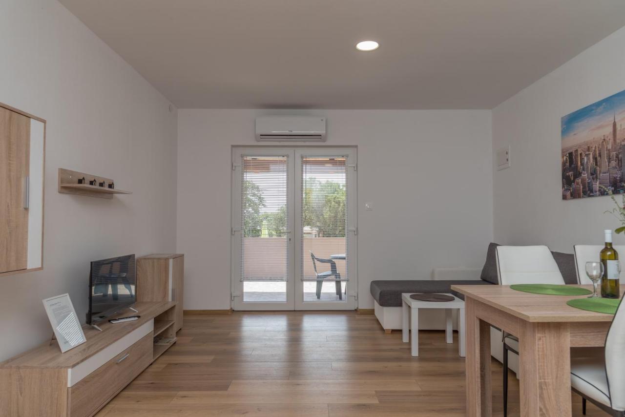 Apartmani Krzak Nin Bagian luar foto