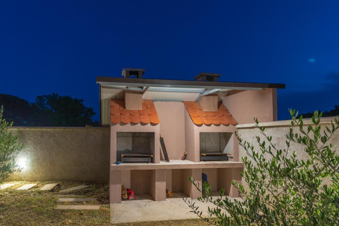 Apartmani Krzak Nin Bagian luar foto