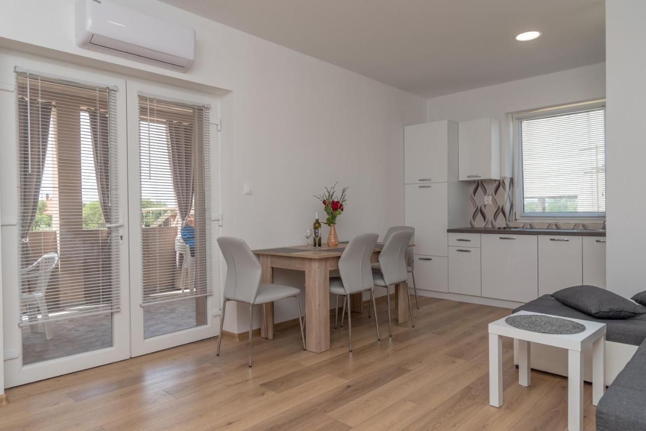 Apartmani Krzak Nin Bagian luar foto